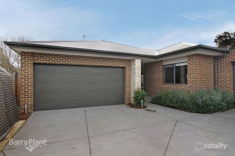 2/77 Harley St N, Knoxfield, VIC 3180