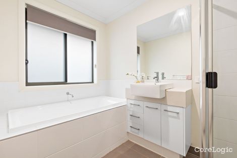 Property photo of 29 Cordeaux Crescent Redbank Plains QLD 4301