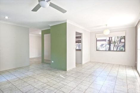 Property photo of 31 Lancelin Drive Mermaid Waters QLD 4218
