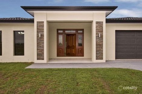 6 Thames Dr, Regents Park, QLD 4118