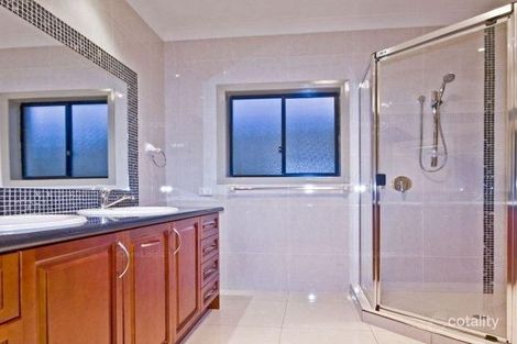 Property photo of 6 Thames Drive Regents Park QLD 4118