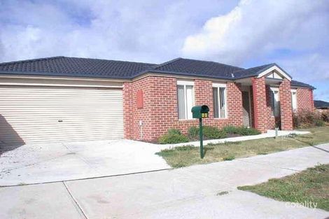 Property photo of 4A Taplan Crescent Cranbourne West VIC 3977