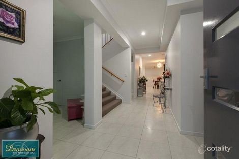 Property photo of 2 Christie Court Everton Hills QLD 4053