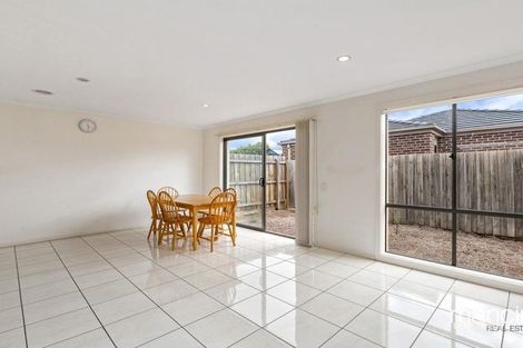 Property photo of 3/101-103 Waratah Drive Altona Meadows VIC 3028
