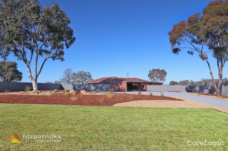 Property photo of 100 Lakehaven Drive Lake Albert NSW 2650