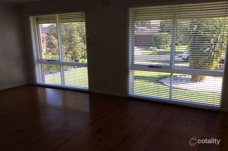 Property photo of 25 The Circuit Gladstone Park VIC 3043