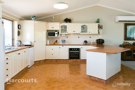 Property photo of 53 Green Acres Road Dundowran QLD 4655