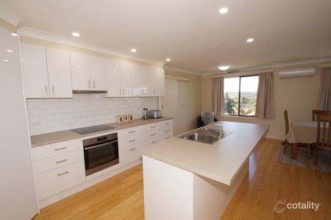 Property photo of 6 Yallambee Avenue Armidale NSW 2350