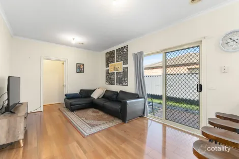 Property photo of 15 Willunga Way Bundoora VIC 3083