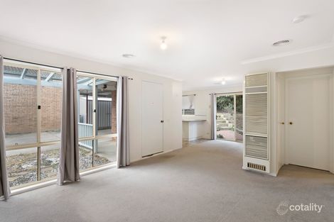 Property photo of 27 Warabin Crescent Ngunnawal ACT 2913