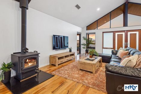 Property photo of 14 Avana Loop Caversham WA 6055