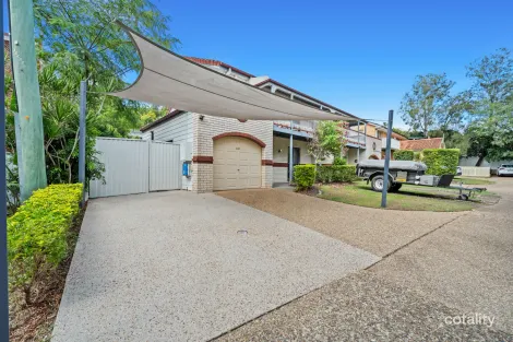 4/61 Paddington Dr, Carrara, QLD 4211