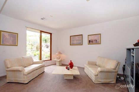 Property photo of 55 Hinkler Road Glen Waverley VIC 3150