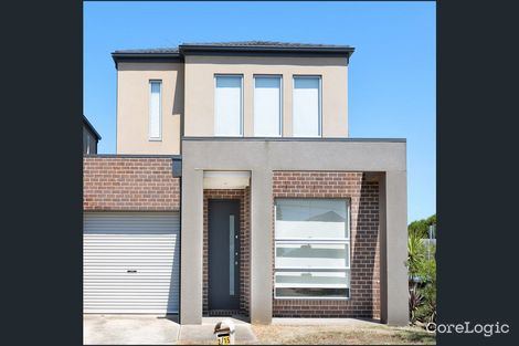 Property photo of 2/15 Cottrell Street Werribee VIC 3030