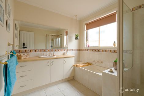 Property photo of 4 Chisnall Court Yarrawonga VIC 3730