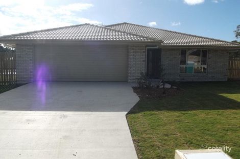 4 Earl Ct, Moore Park Beach, QLD 4670