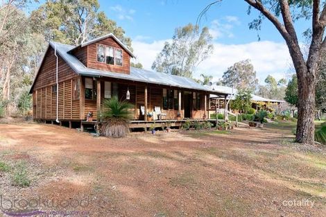 1295 Warrigal Way, Chidlow, WA 6556