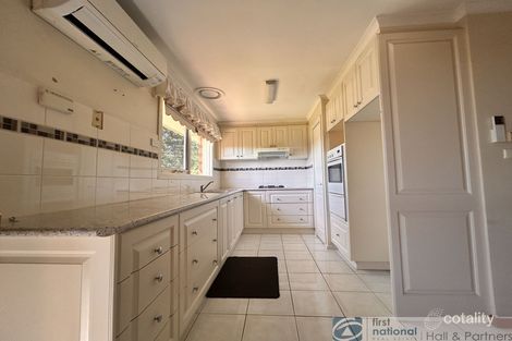 Property photo of 66 John Fawkner Drive Endeavour Hills VIC 3802