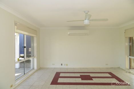 Property photo of 18 Lycett Close Metford NSW 2323
