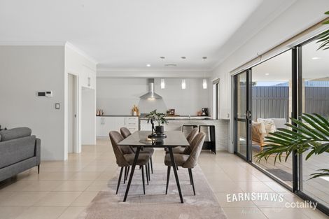 Property photo of 6 Augustus Drive Jane Brook WA 6056