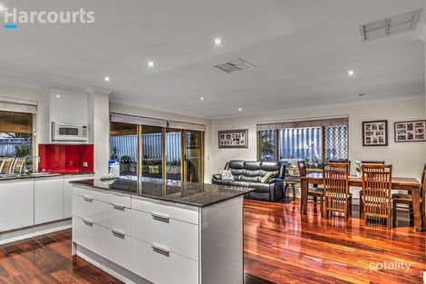 Property photo of 4 Iseo Place Joondalup WA 6027