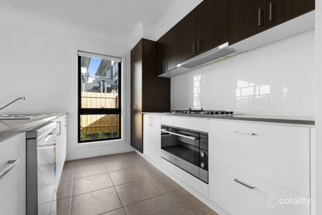 8 Kawai Lane, Hampton Park, VIC 3976