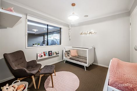 Property photo of 19 Mermaid Grove Lyndhurst VIC 3975