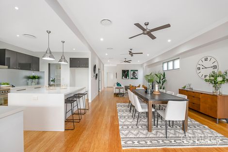 133 Graceville Ave, Graceville, QLD 4075