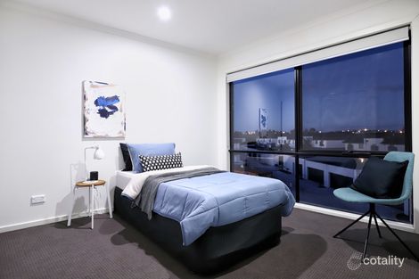 Property photo of 16 Alexander Circuit Craigieburn VIC 3064