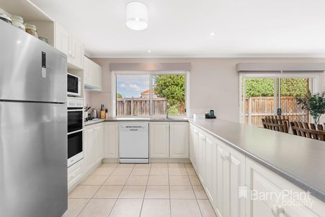 Property photo of 7 The Gums South Morang VIC 3752