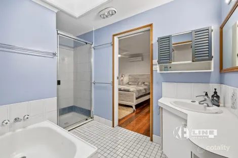 Property photo of 34 Valley View Street Burnside QLD 4560