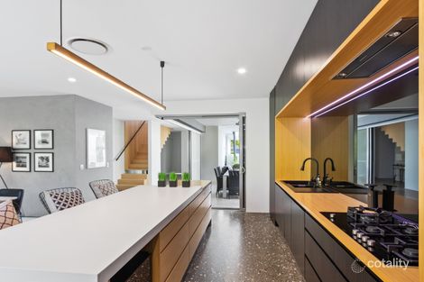 4 Waimea Bay Rd, Yaroomba, QLD 4573