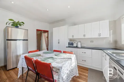 Property photo of 12 Webb Street Ararat VIC 3377
