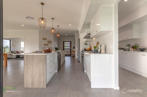 14 Ridgeview Ct, Mount Rascal, QLD 4350