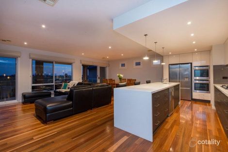 Property photo of 28 Riverside West Patterson Lakes VIC 3197