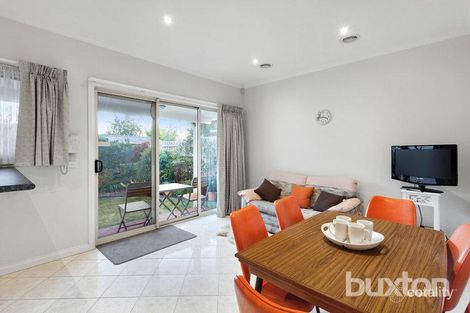 Property photo of 32 Chauvel Street Bentleigh East VIC 3165