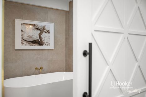 26 Narrabeen Rd, Albany Creek, QLD 4035