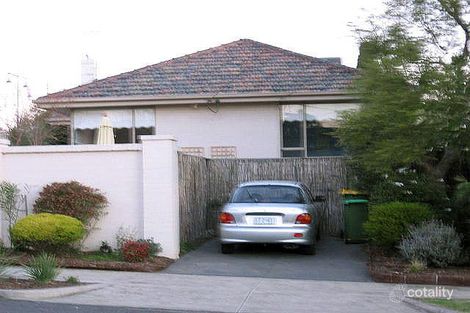 8a Kenilworth Pde, Ivanhoe, VIC 3079