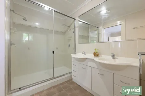 Property photo of 31 Aramac Drive Clinton QLD 4680