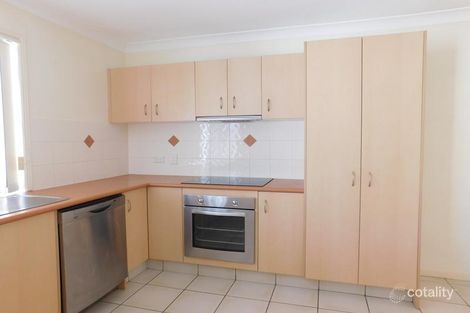 Property photo of 31 Respall Way Arundel QLD 4214