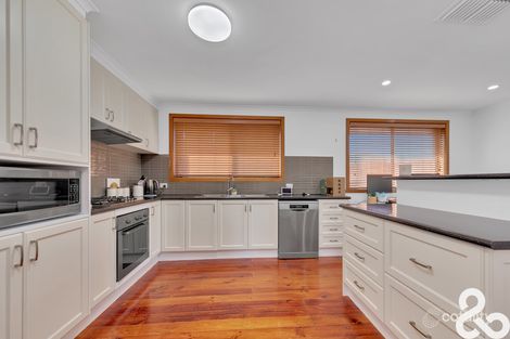 Property photo of 1/2 Centenary Drive Mill Park VIC 3082