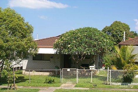 22 Walnut St, Wynnum, QLD 4178
