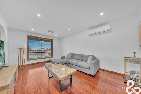 Property photo of 1/2 Centenary Drive Mill Park VIC 3082