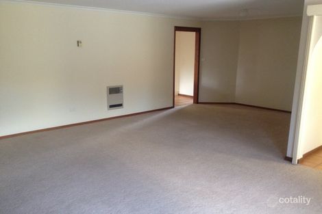 Property photo of 93B Henry Melville Crescent Gilmore ACT 2905