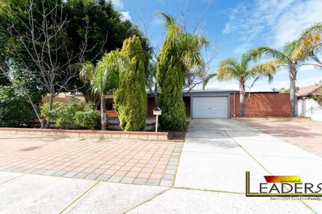 12 Le Grand Gdns, Marangaroo, WA 6064
