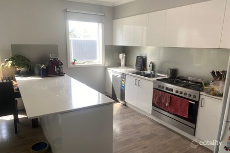 Property photo of 30 Manuka Road Berwick VIC 3806