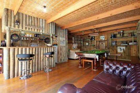 Property photo of 2-4 Bowmore Avenue Park Orchards VIC 3114