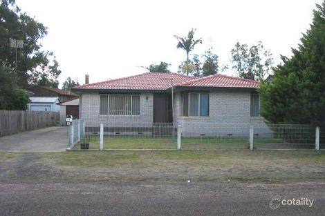 23 Platypus Rd, Berkeley Vale, NSW 2261