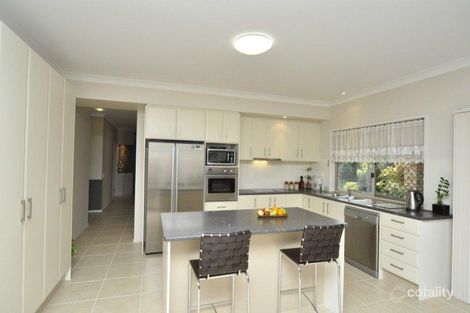 Property photo of 8 Savannah Avenue Oxenford QLD 4210