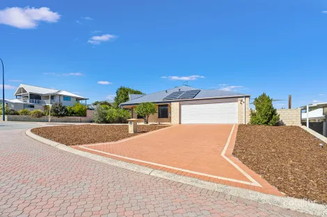 Property photo of 76 Albany Drive Dawesville WA 6211